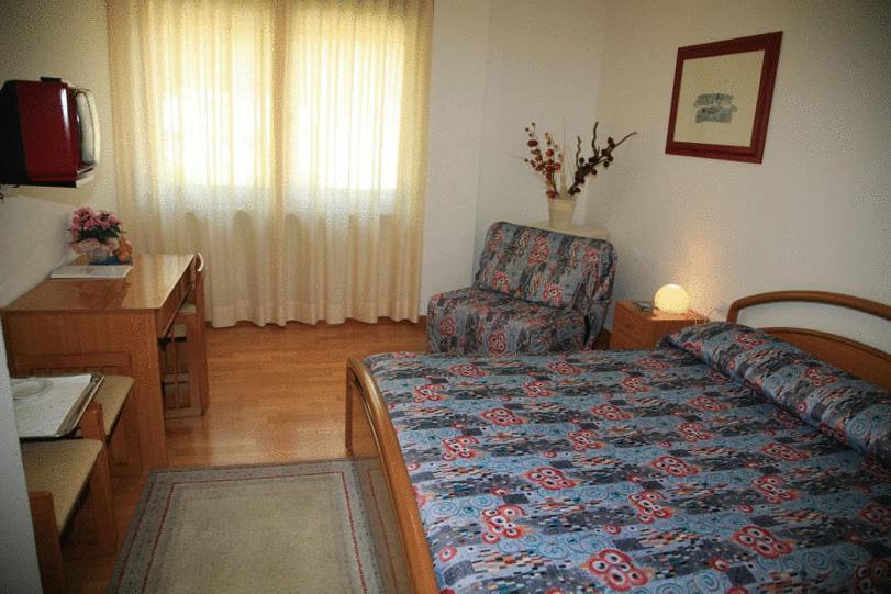 Albergo Benito Ponte nellʼAlpi Exterior foto